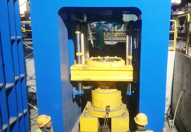 全自動粒子鋼熱壓塊設(shè)備使工業(yè)廢渣、礦業(yè)金屬廢渣資源再利用